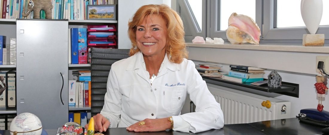 Arztpraxis Dr. med. Konle auf Sylt, Badeärztin & Chirotherapie